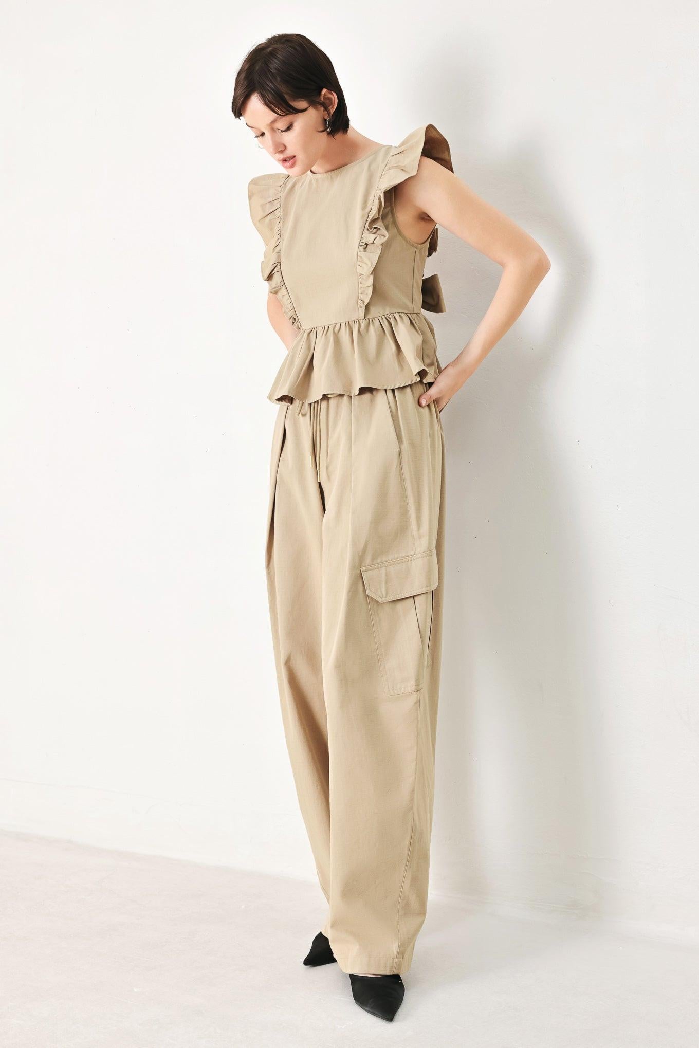 WHITE BLOSSOM WOVEN TOP Flying Tomato