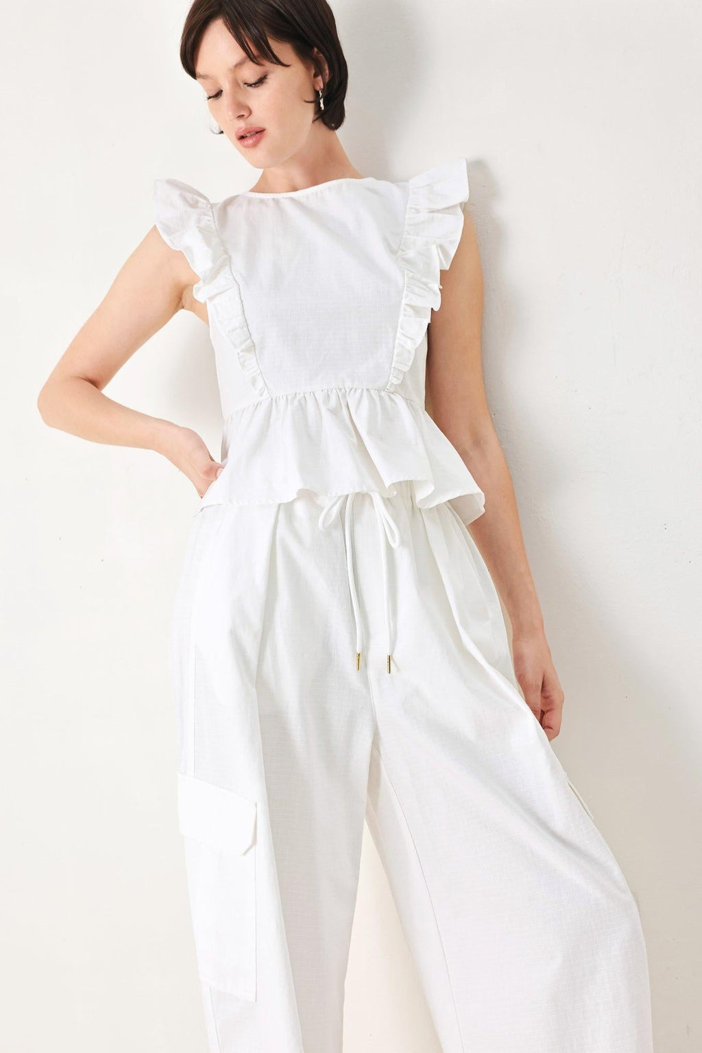 WHITE BLOSSOM WOVEN TOP Flying Tomato