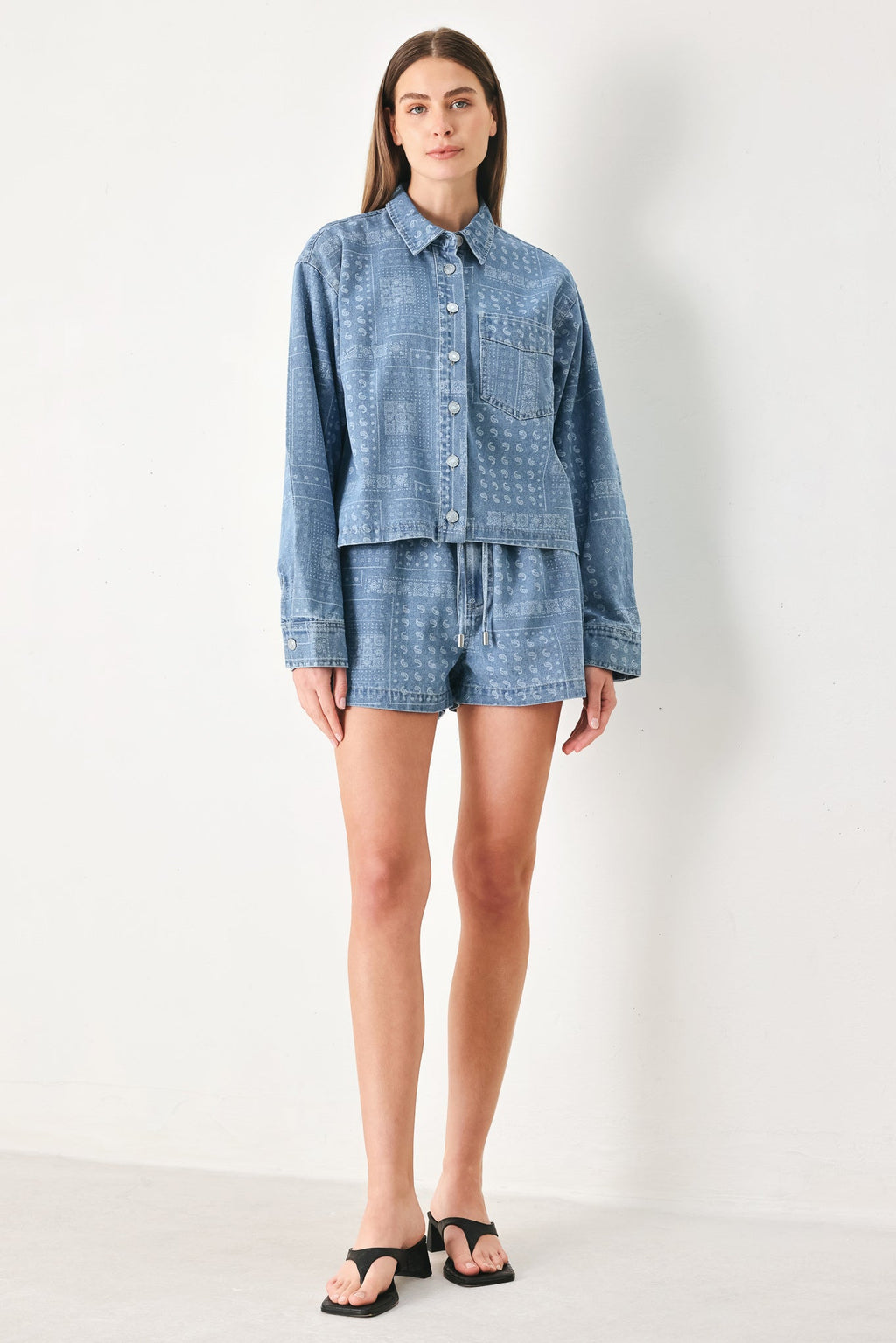 VINTAGE BANDANA DENIM SHORTS Flying Tomato