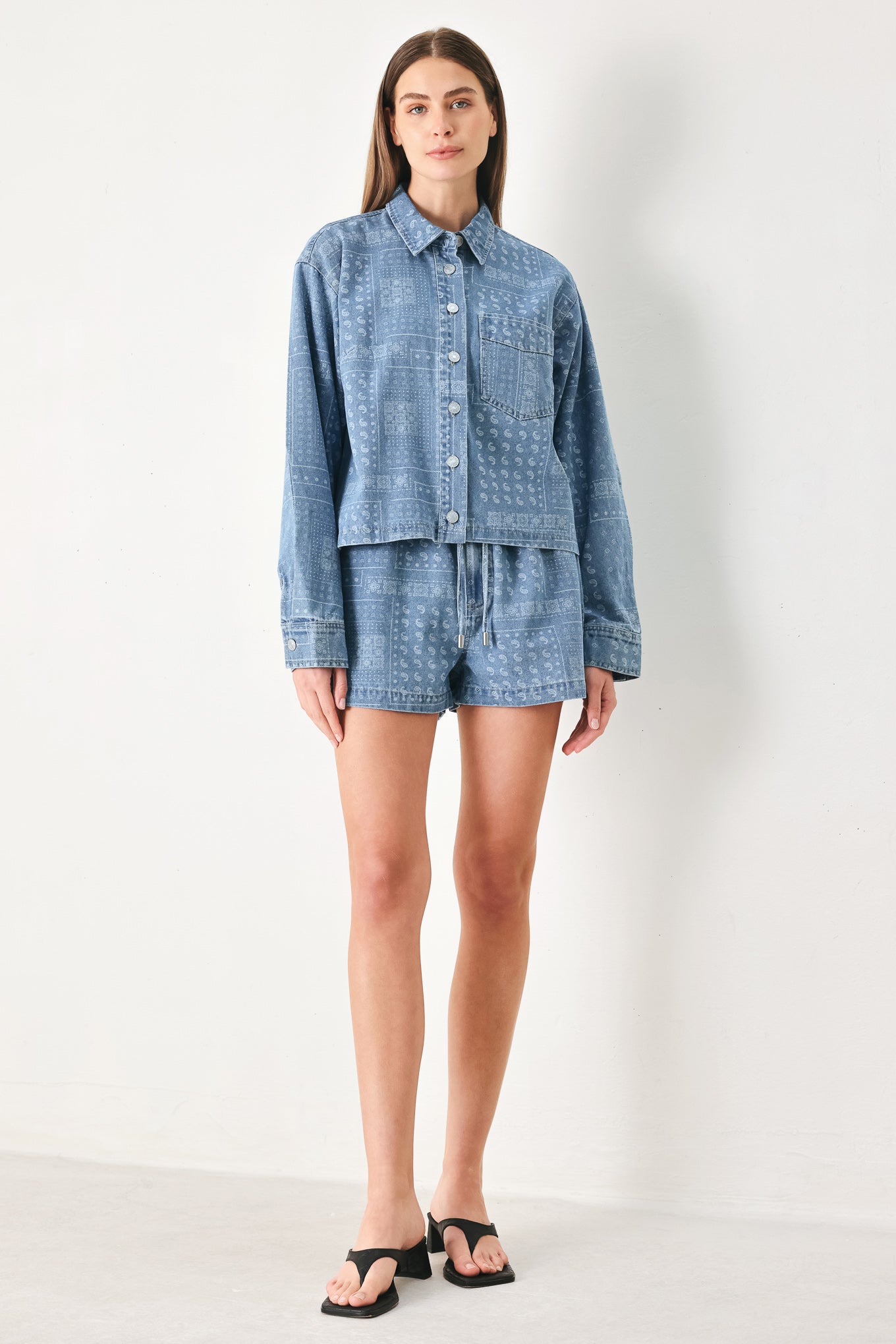 VINTAGE BANDANA DENIM SHORTS Flying Tomato