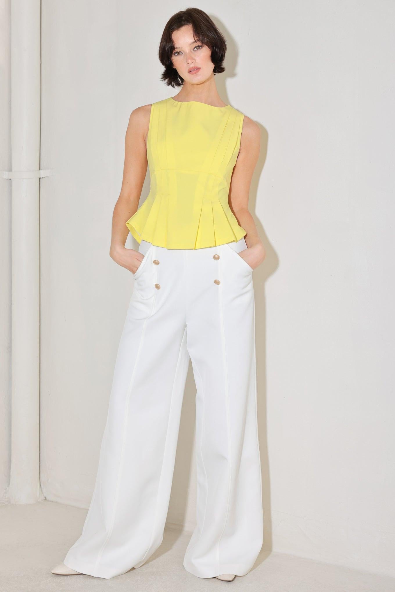 MODERN SHAPE YELLPW WOVEN TOP Flying Tomato