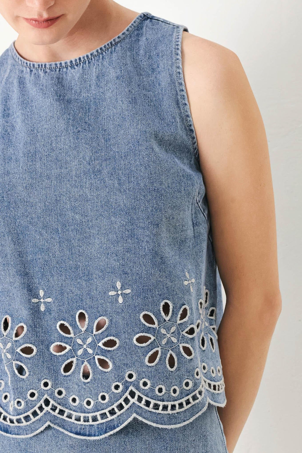 FLORAL LOVE DENIM TOP Flying Tomato