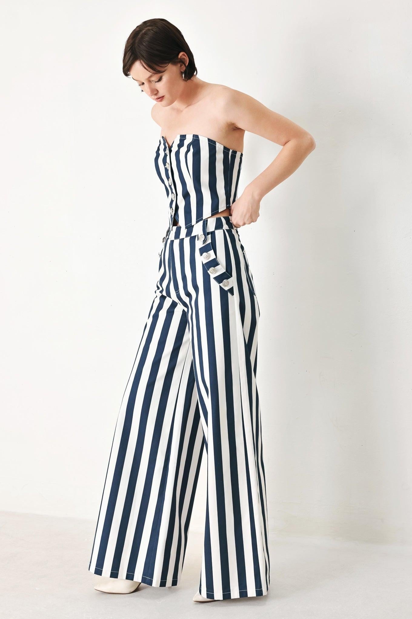 NAVY BLOSSOM WOVEN TUBE TOP Flying Tomato