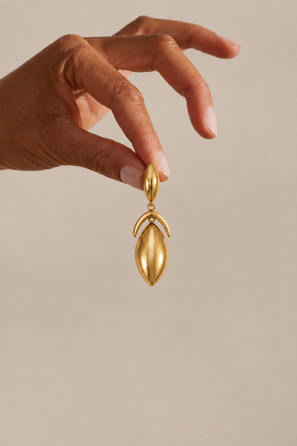 Gal Drop Earring