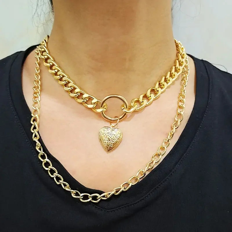 Vintage Multi Layered Gold Color Portrait Chain Chokers Necklace for Women Fashion Coin Thick Chain Pendant Necklace Jewelry