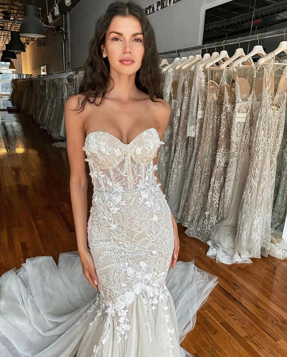 Luxury Mermaid Sweetheart Lace Wedding Gown LUXLIFE BRANDS