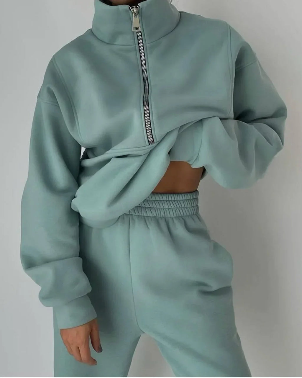 Freya Fleece Sweatshirt & Sweatpants Set