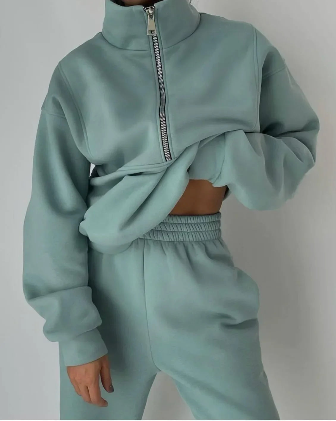 Freya Fleece Sweatshirt & Sweatpants Set