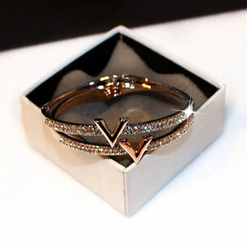 VIXEN Luxury Bangle Bracelet