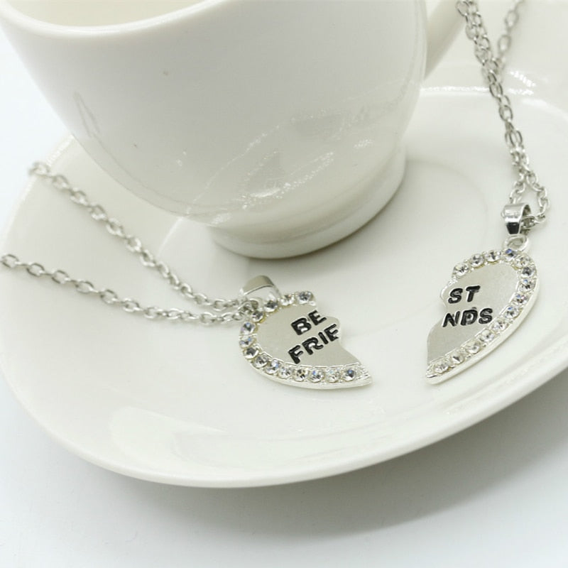 Unisex 2 Pcs BFF Necklace Women Crystal Heart Pendant Best Friend Letter Necklace Fashion Couple Necklace Men Friendship Jewelry