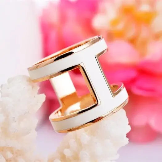 Fashion Retro Hollow Owl Tube Scarf Buckle Brooches Crystal Scarf Brooch Wedding Jewelry Women's Gifts Wholesale