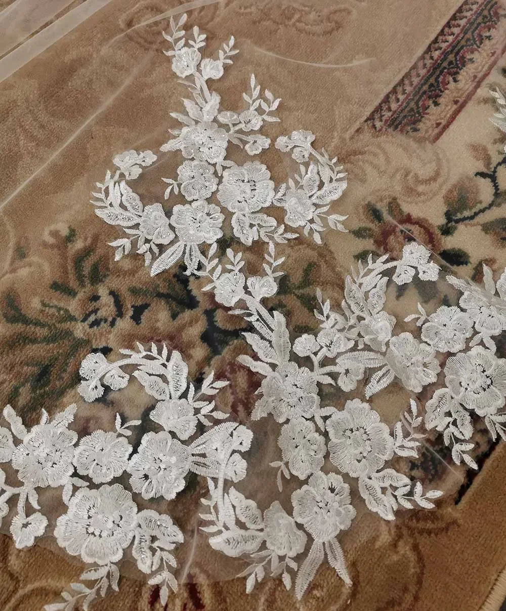 High Quality Vintage Wedding Veil 3.5M Long Special Cut Royal Bridal Veil with Comb Bling Sequins Lace Veil Wedding Accessories LUXLIFE BRANDS