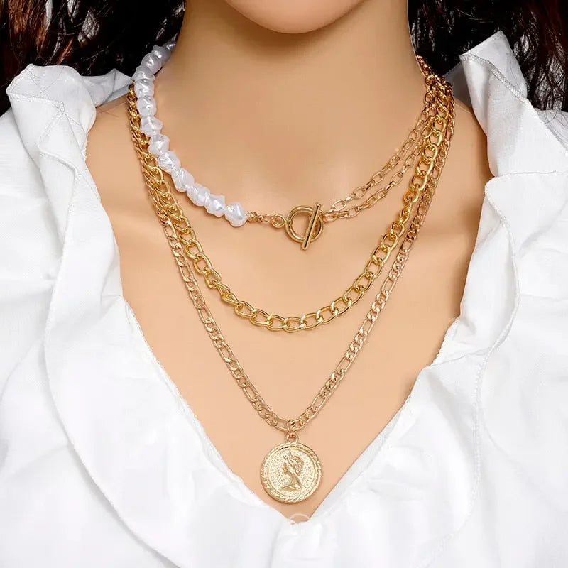 Vintage Multi Layered Gold Color Portrait Chain Chokers Necklace for Women Fashion Coin Thick Chain Pendant Necklace Jewelry