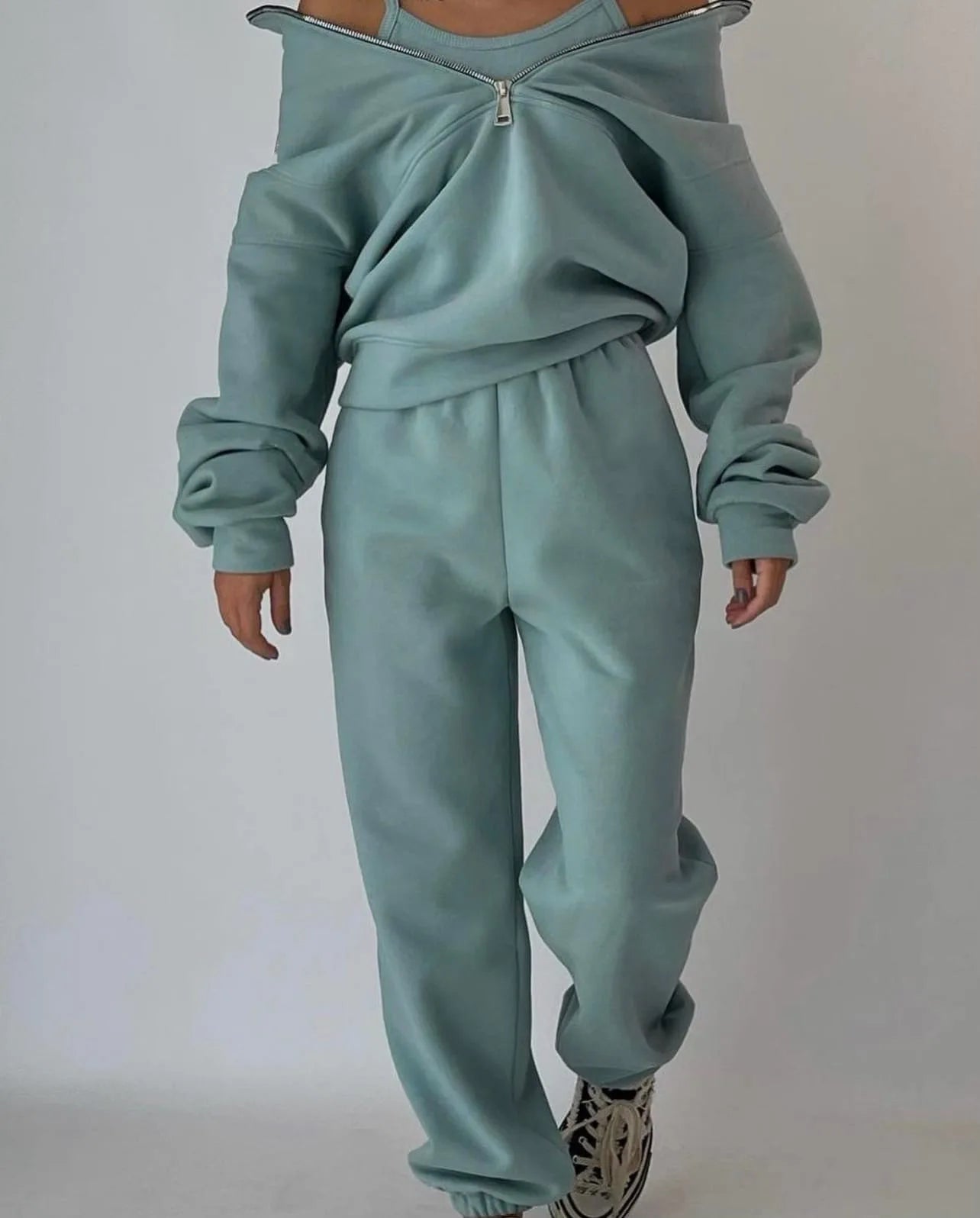 Freya Fleece Sweatshirt & Sweatpants Set