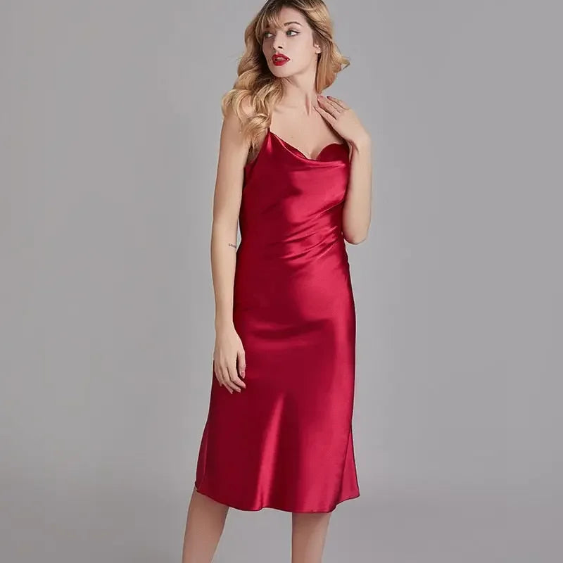 Silky Lady Nightdress Satin Spaghetti Strap Nightgown Intimate Lingerie Summer New Sleepwear White Nightwear Home Dressing Gown