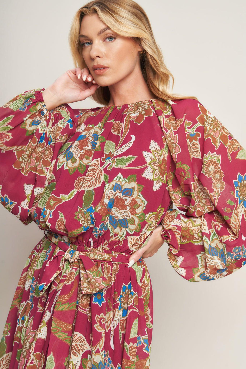 FLORALLY CHIC WOVEN MIDI DRESS Flying Tomato