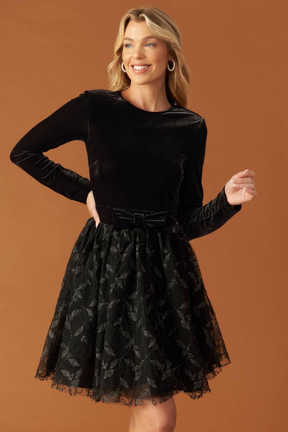 CAFÉ CONVERSATION WOVEN MINI DRESS Flying Tomato