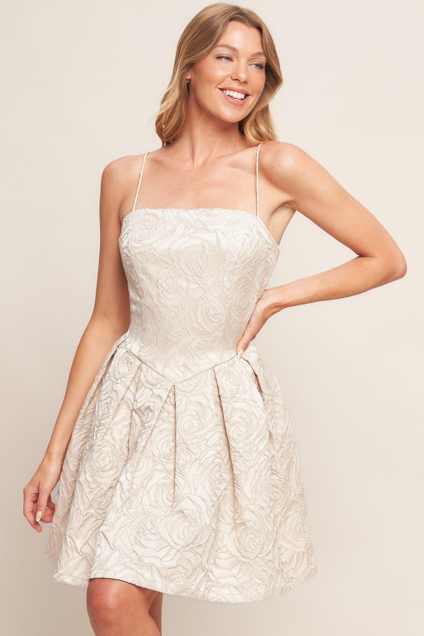 ROMANTIC GARDEN WOVEN MINI DRESS Flying Tomato