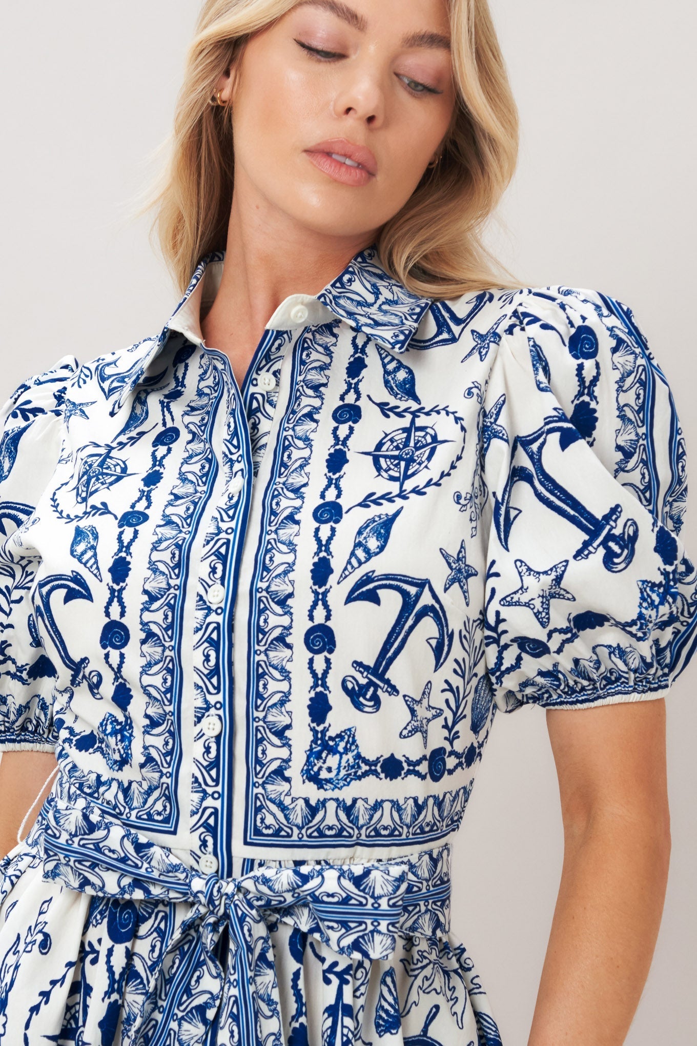 ISLAND PULSE WOVEN MINI DRESS Flying Tomato