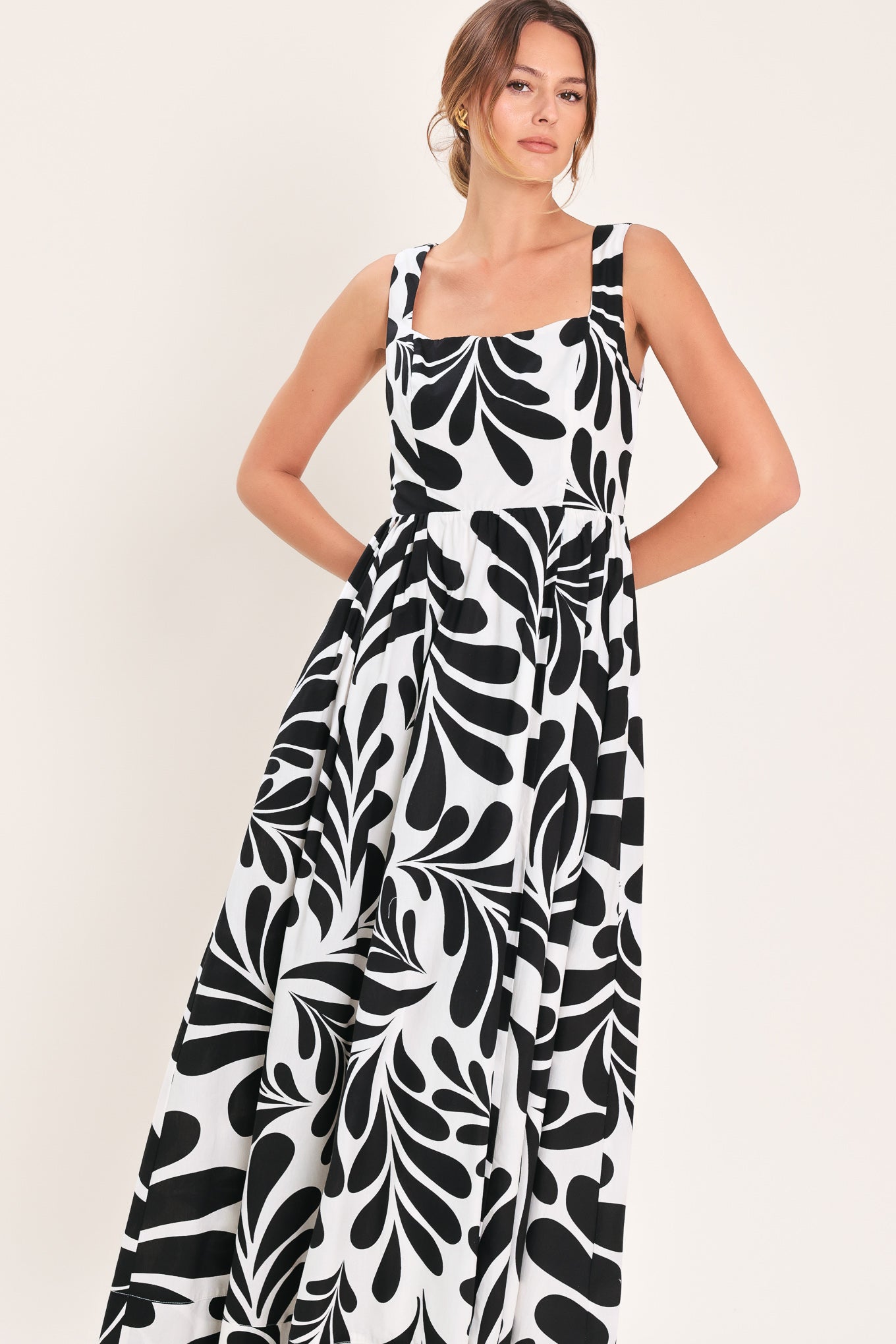 MONO BLOOM WOVEN MAXI DRESS Flying Tomato