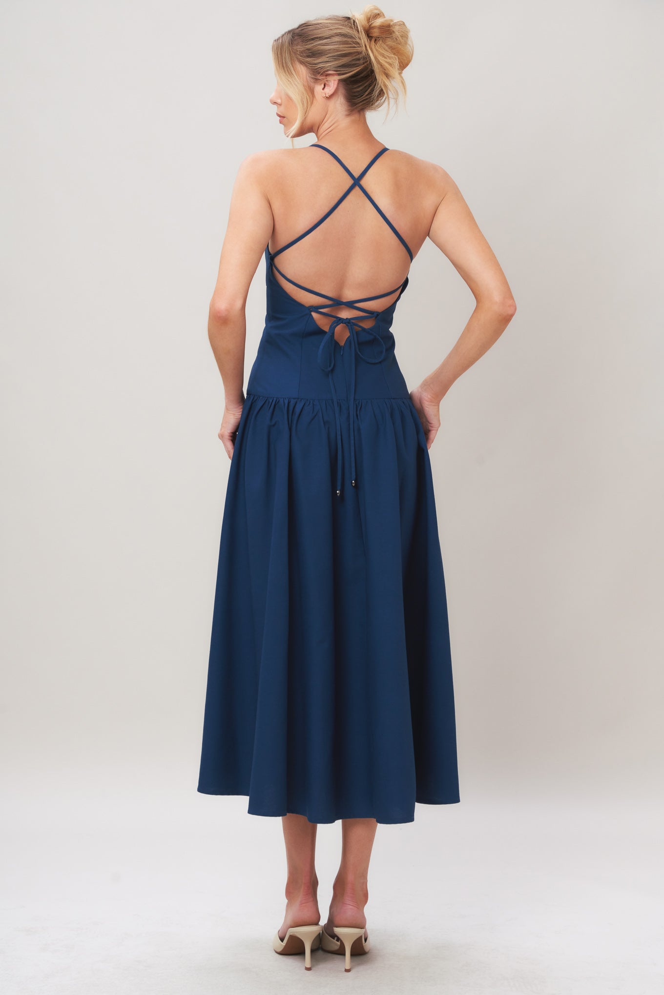 REFINED FLOW WOVEN MIDI DRESS Flying Tomato