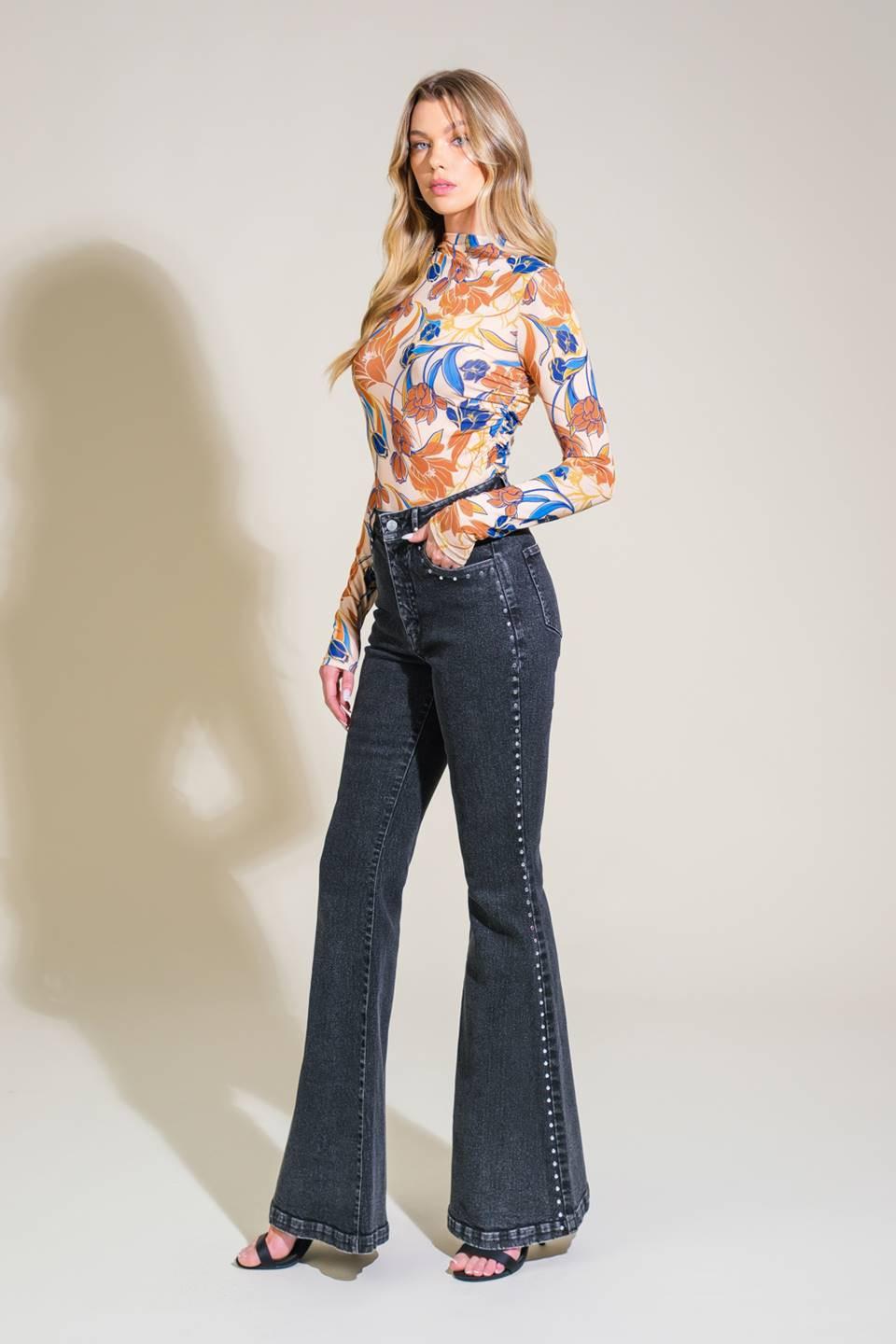 EFFORTLESS ENSEMBLE DENIM PANTS Flying Tomato
