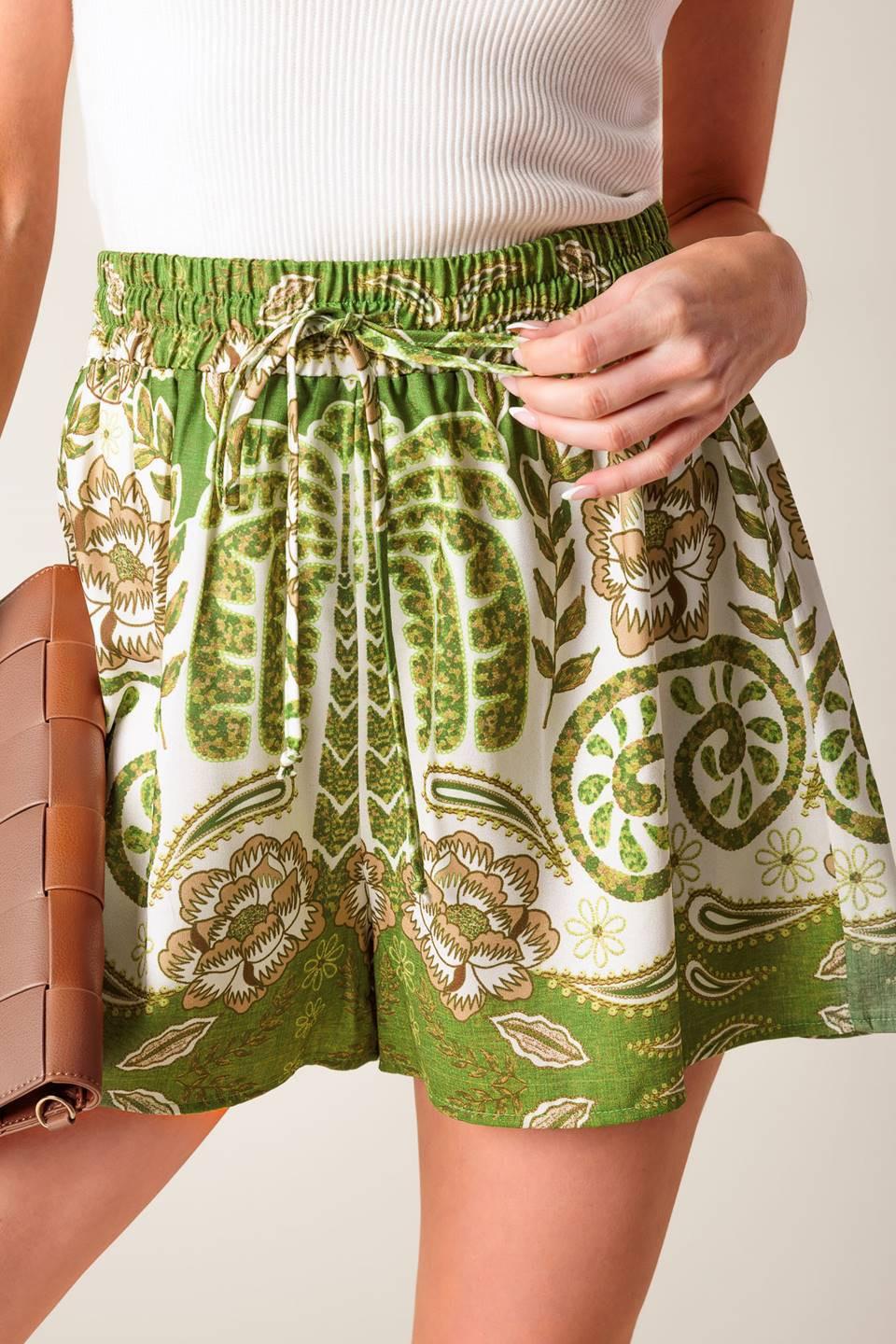 DISTANT ECHOES GREEN SHORTS Flying Tomato