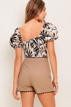 WAVY LINE WOVEN SKORT Flying Tomato