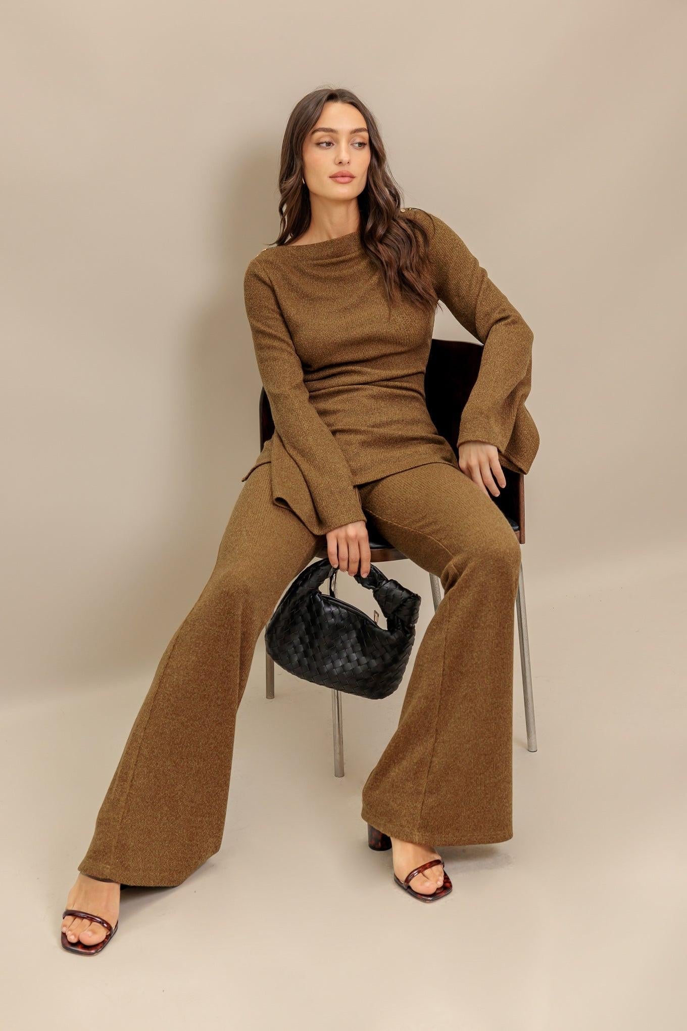 FLARE TOUCH SOLID KNIT PANTS Flying Tomato