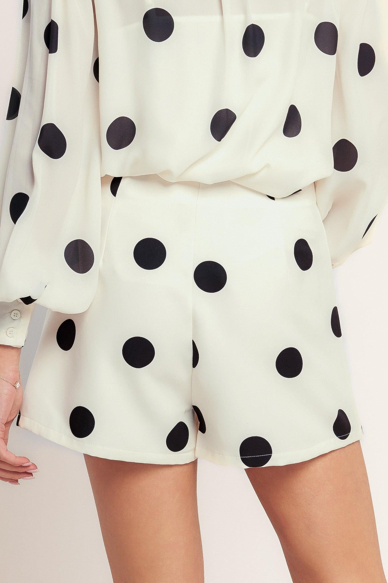 PLAYFUL CONFIDENCE WOVEN SKORT Flying Tomato