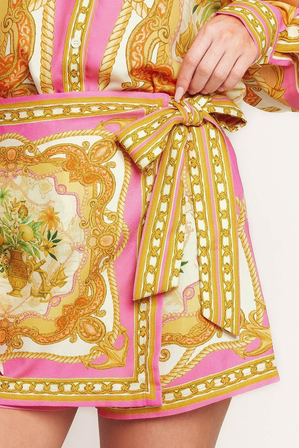 VINTAGE HEIRESS WOVEN SKORT Flying Tomato