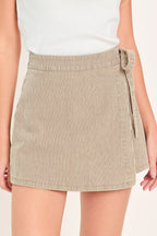MODERN STRIPE WOVEN SKORT Flying Tomato