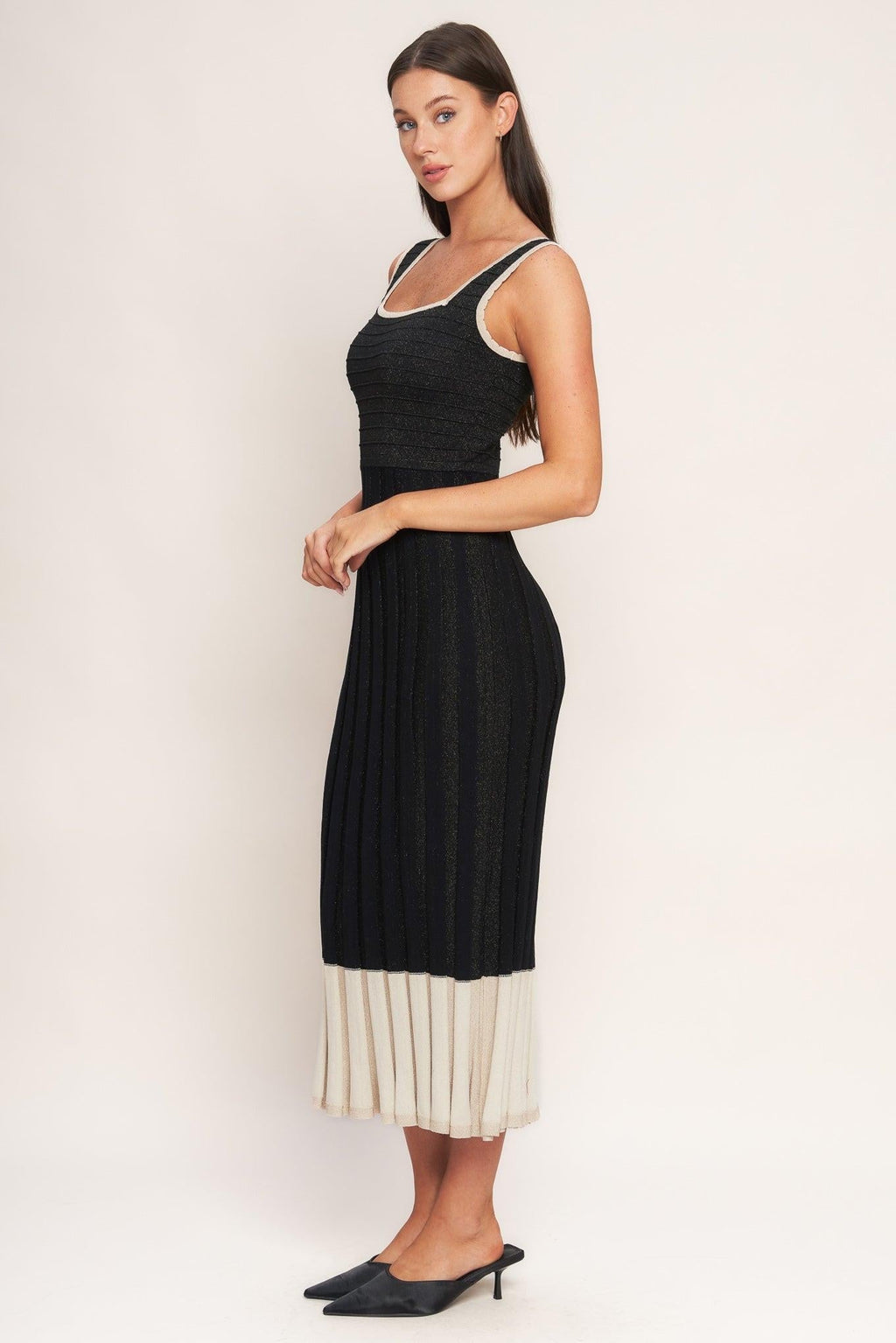 NOIR ÉCLAT SWEATER KNIT MIDI DRESS Flying Tomato