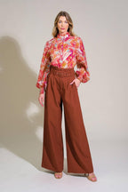SEASONAL MOVES WOVEN TOP Flying Tomato