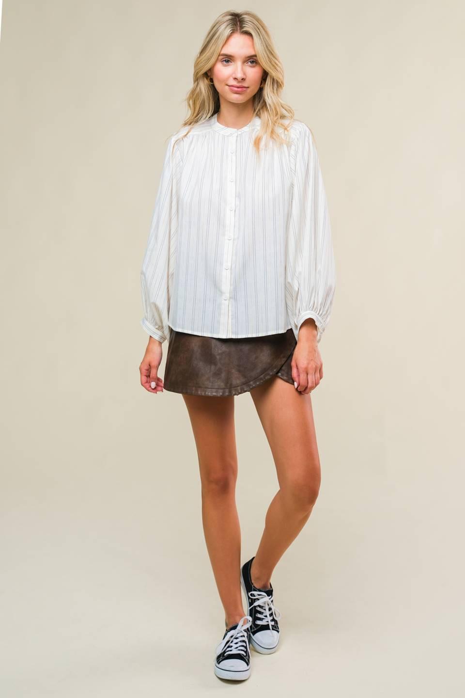 CLEAN AESTHETIC WOVEN TOP Flying Tomato