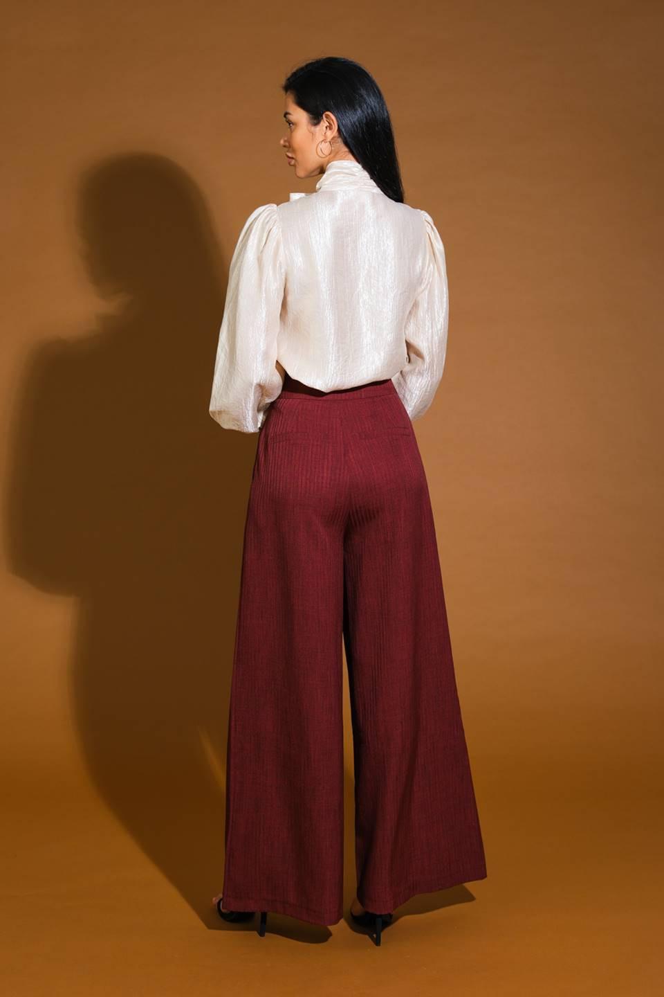 STUNNING  ASPECT WOVEN TOP Flying Tomato