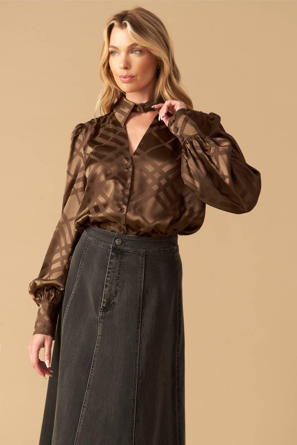THE ART OF BALANCE WOVEN SATIN TOP Flying Tomato