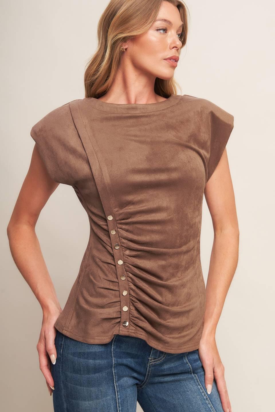 MY EVERYDAY BEST FAUX SUEDE TOP Flying Tomato
