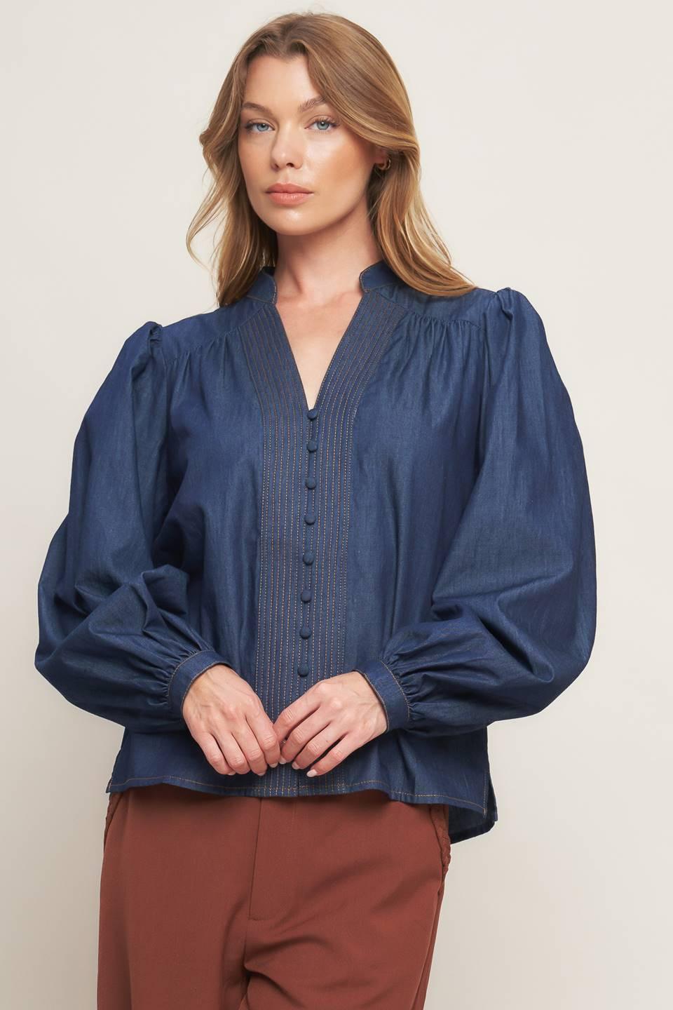 STITCH STORY LIGHTWEIGHT DENIM TOP Flying Tomato