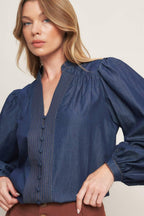 STITCH STORY LIGHTWEIGHT DENIM TOP Flying Tomato