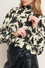 FREEDOM FLORAL STATEMENT WOVEN TOP Flying Tomato