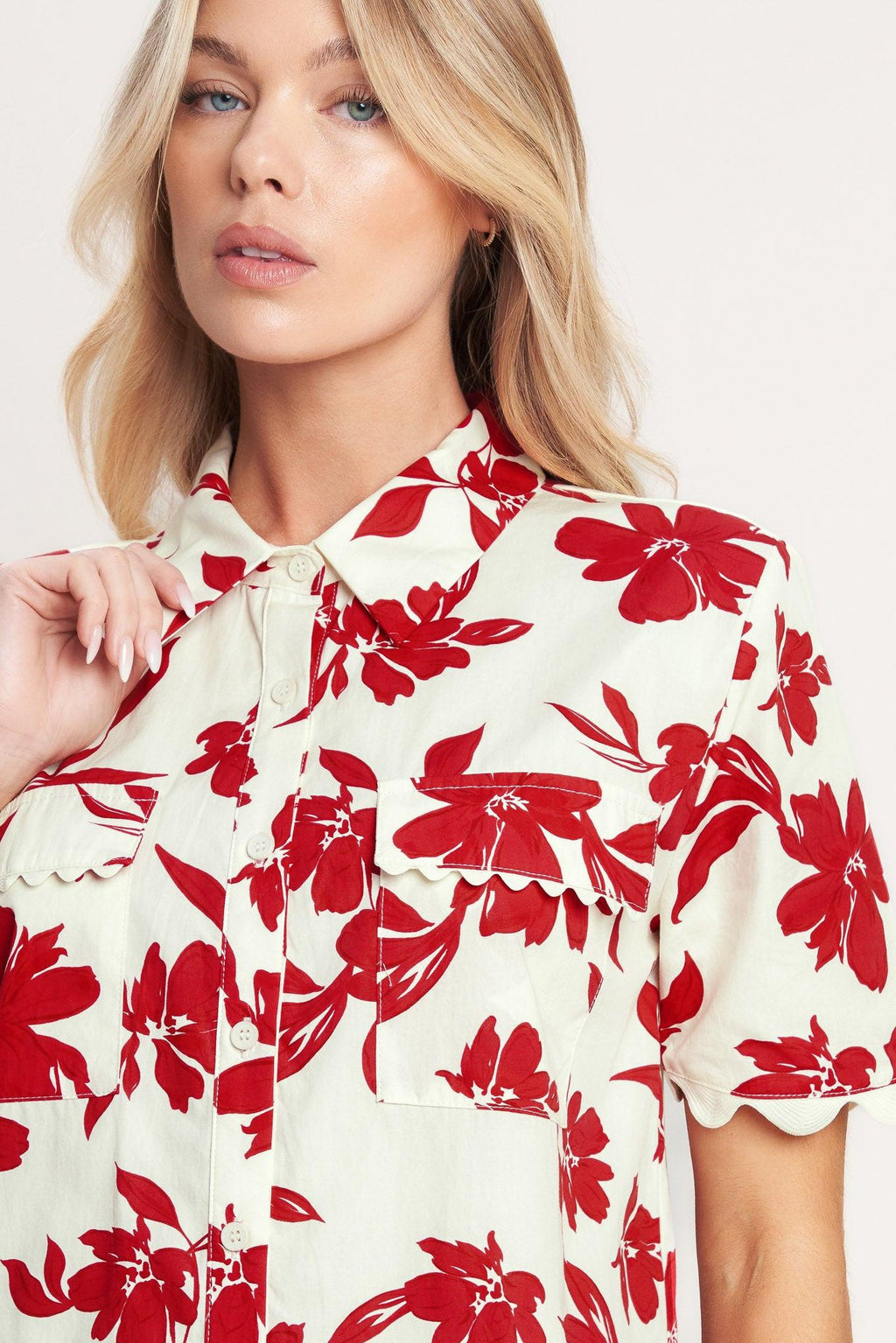 FLORAL KISS WOVEN TOP Flying Tomato