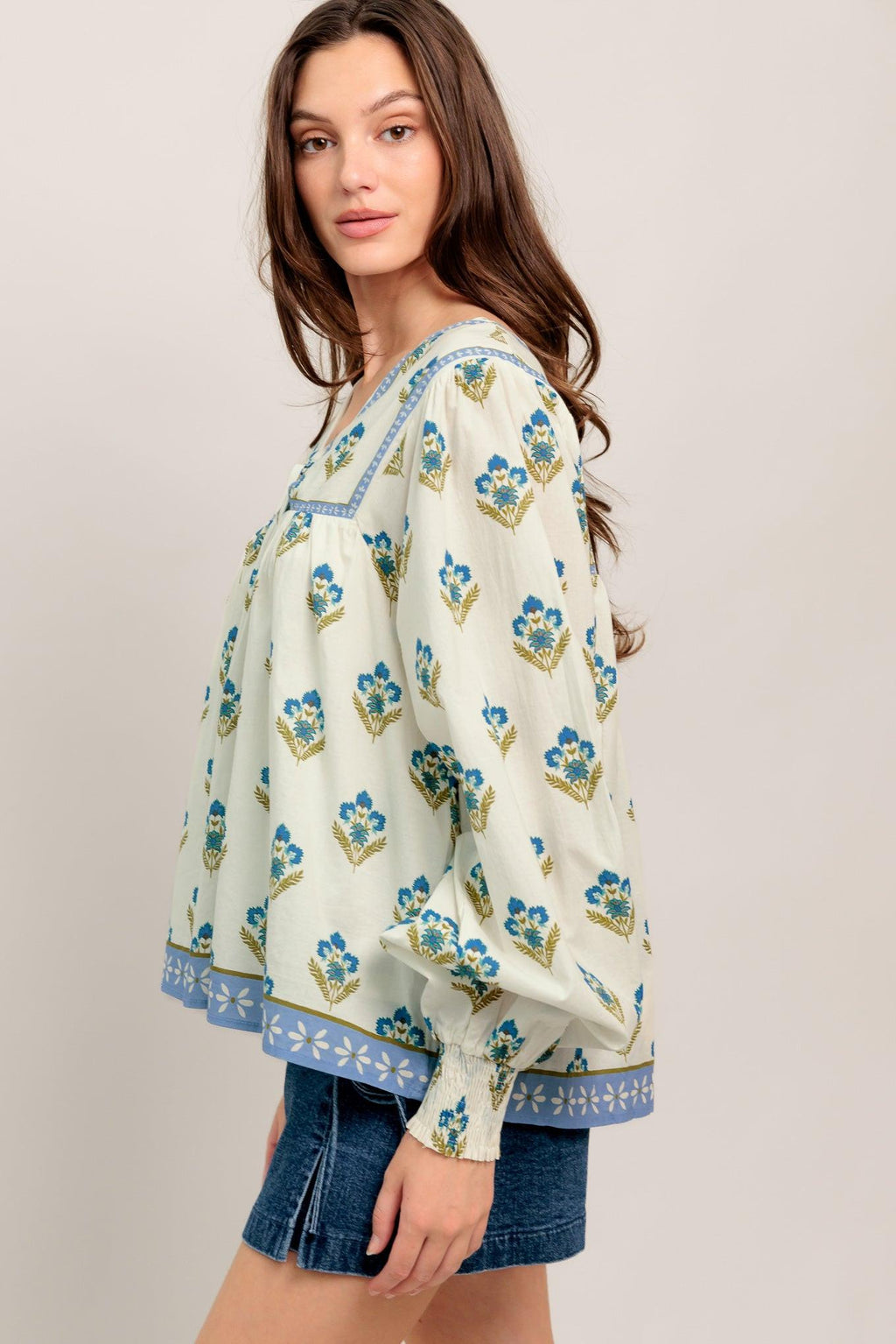 FROM COFFEE RUNS TO WEEKENDS WOVEN TOP Flying Tomato