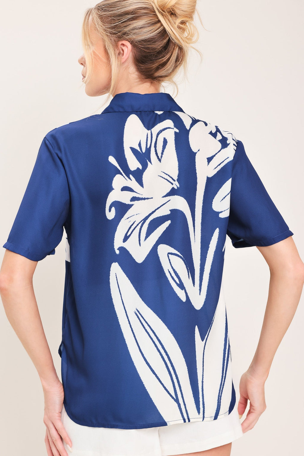 COASTAL BLOOM WOVEN TOP Flying Tomato