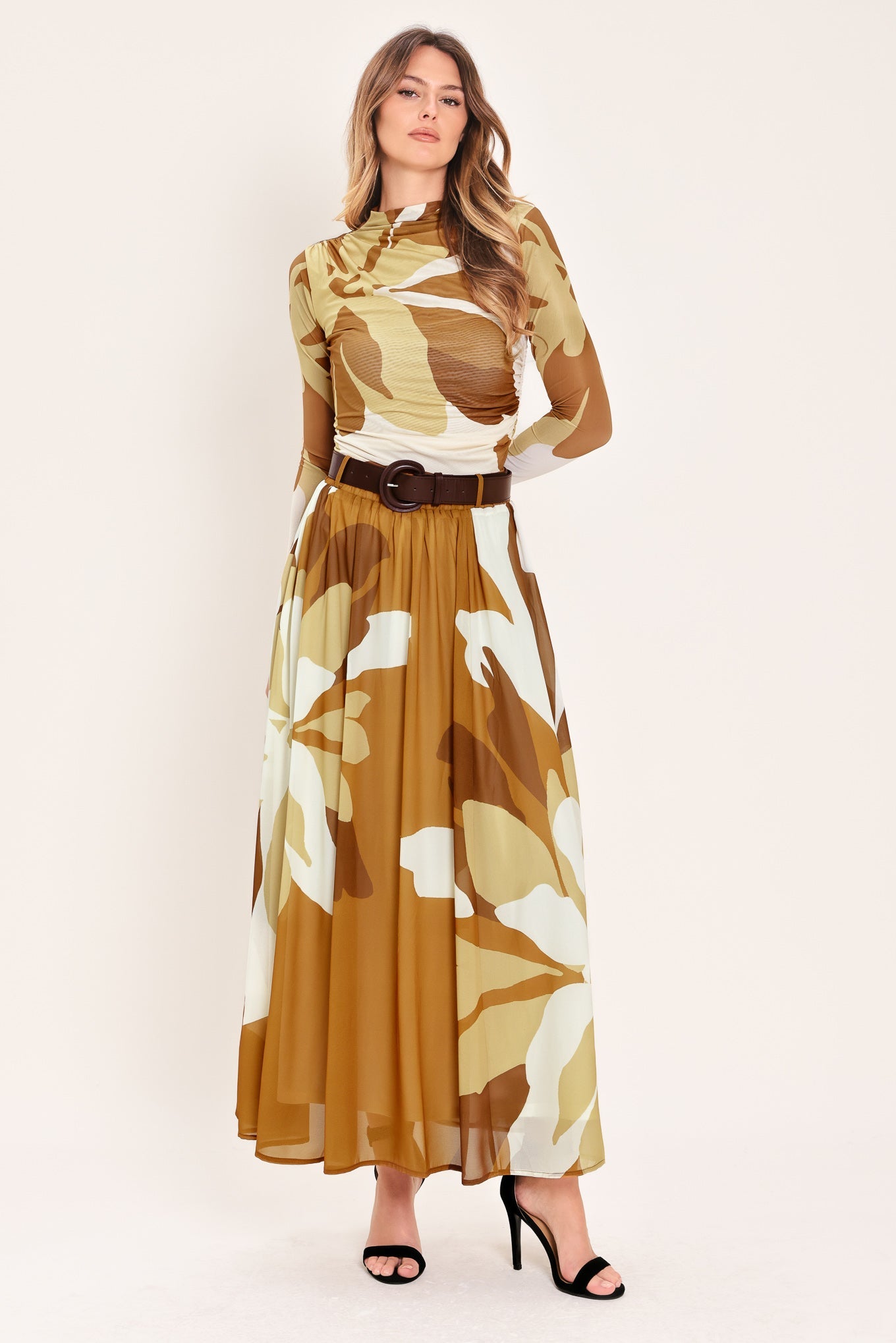 TOFFEE TROPICS WOVEN POWER MESH TOP