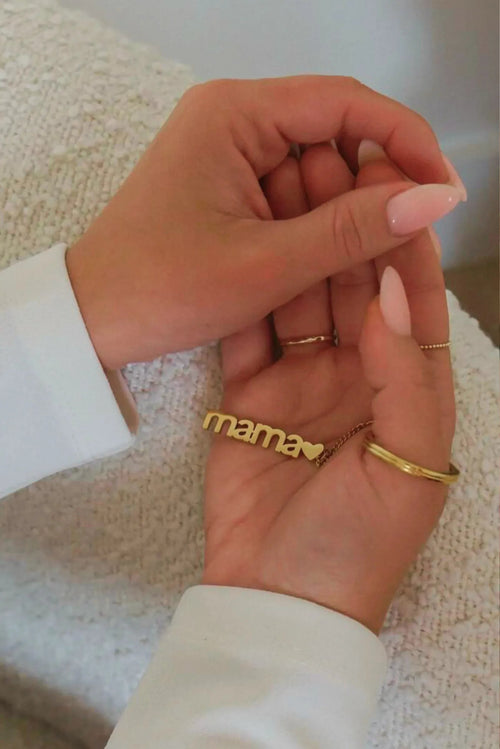 "Mama" Charm Keychain – 18K Gold Plated Luli Bebe