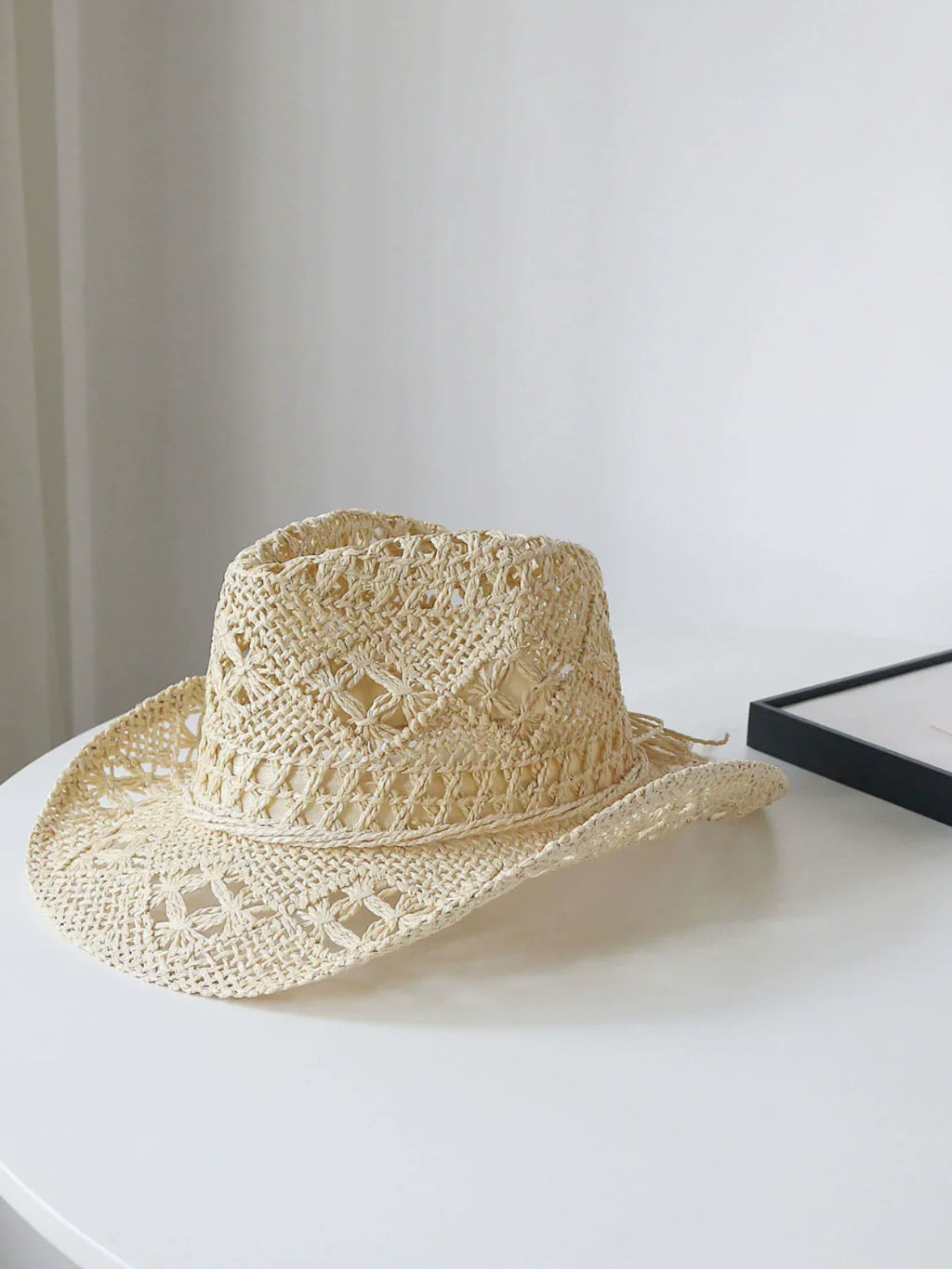 New Arrival Hand-Woven Straw Hat Cut Out Summer Sun Protection for Men and Women Sun Hat Western Cowboy Hat Outdoor All-Matching Hat