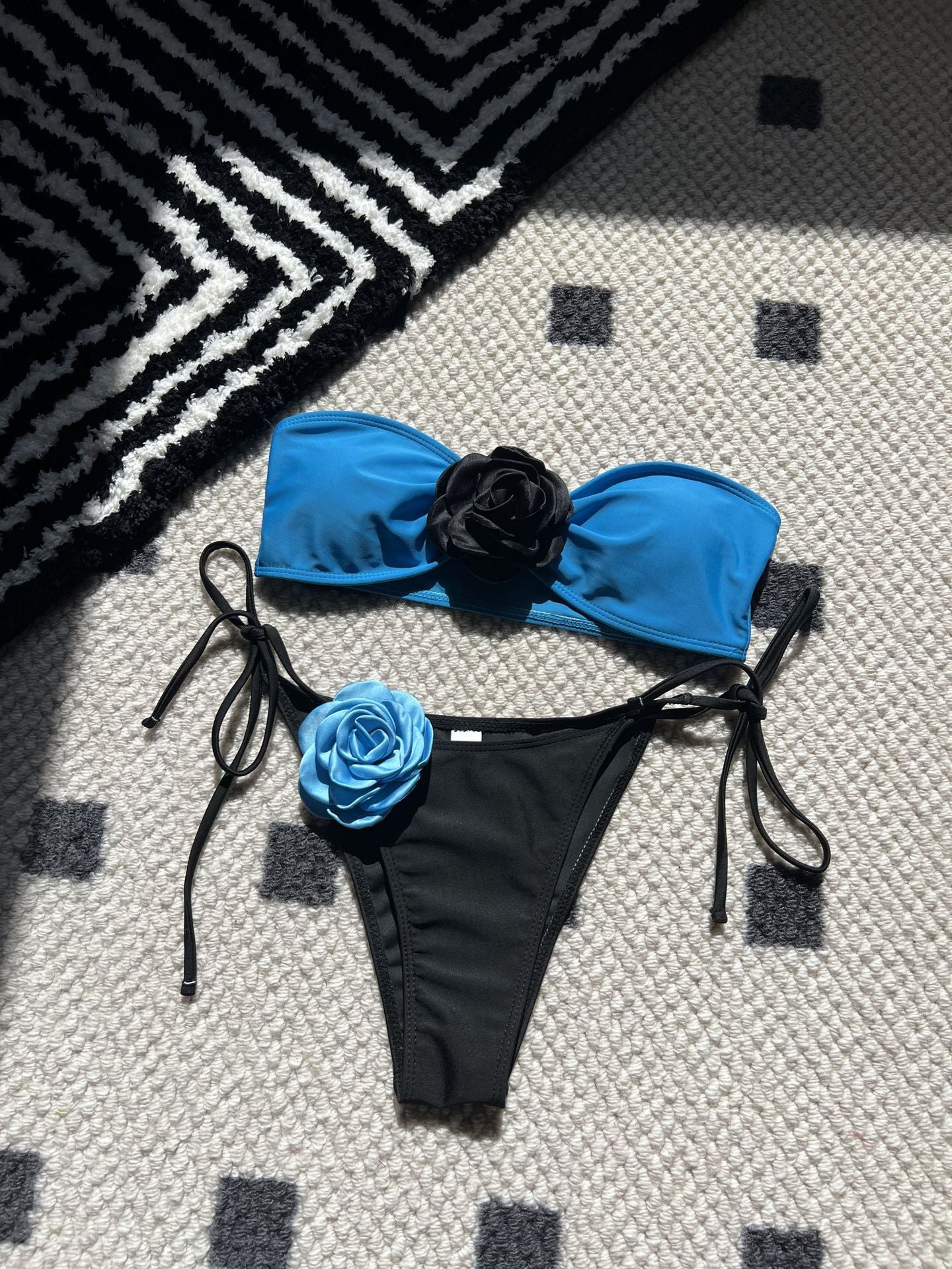 Color Matching Rose Tube Top Lace up Drawstring Strap Split Swimsuit Bikini Bella Mia