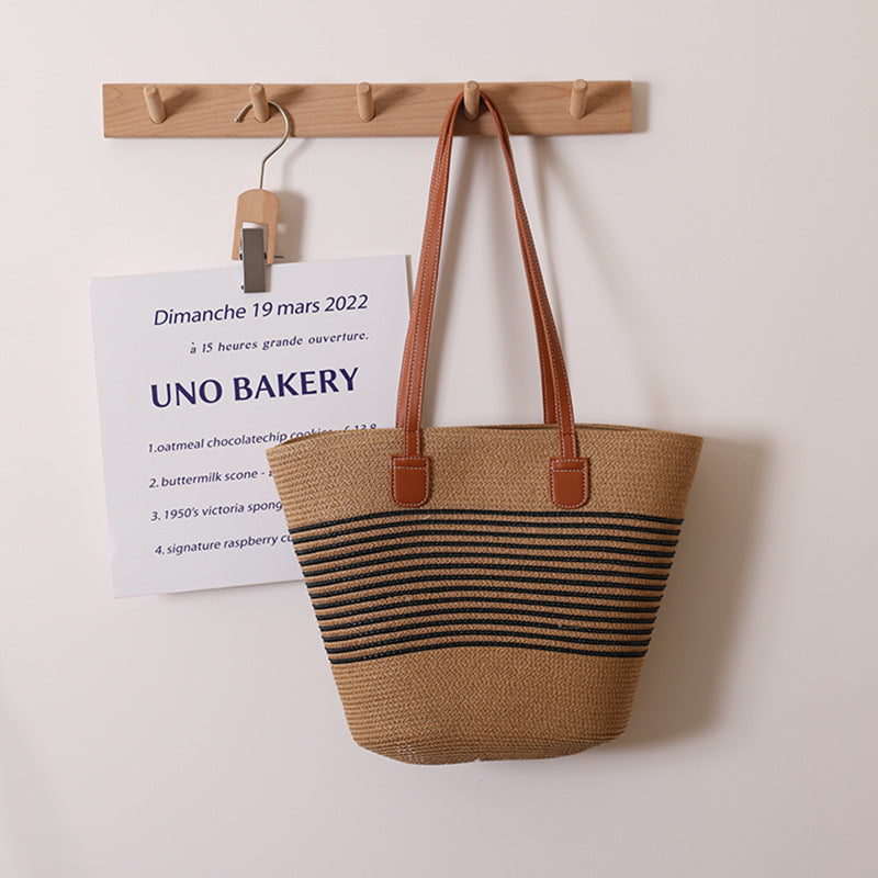 Simple Shoulder Straw Bag Woven Bag Summer Large Capacity Casual All Match Women Seaside Beach Rattan Woven Bag Bella Mia
