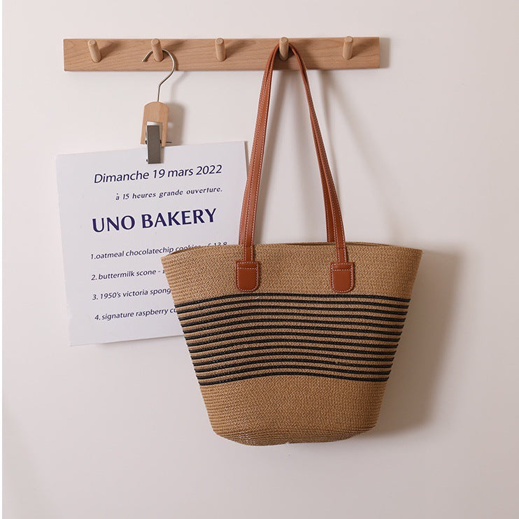 Simple Shoulder Straw Bag Woven Bag Summer Large Capacity Casual All Match Women Seaside Beach Rattan Woven Bag Bella Mia